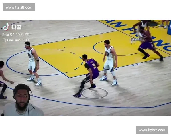 浓眉 2K 游戏自导自演 “受伤” 名场面，笑到网友：这游戏比篮球还刺激！